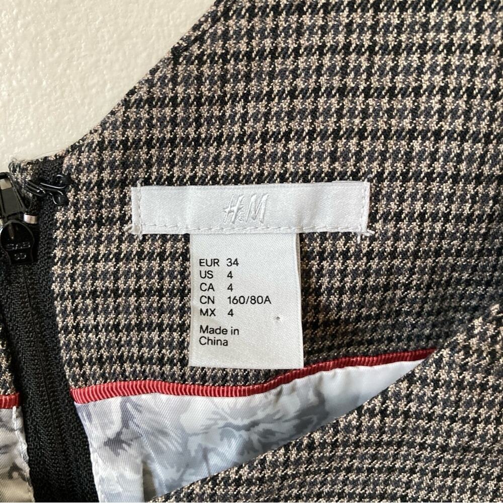 H&M Plaid Dress Size 4 - Picture 6 of 12